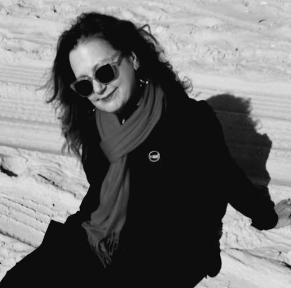 Meet your Posher, Suzanne